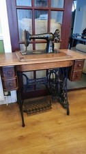 Singer Vintage Sewing Machine