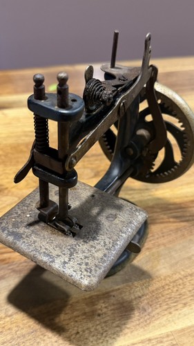 Singer vintage child sewing - singer, child's